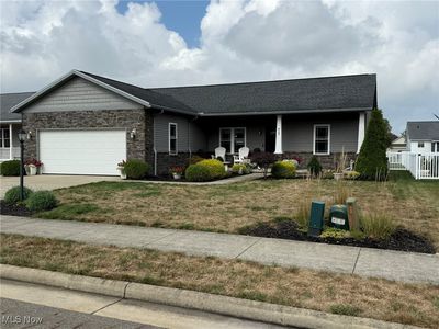 427 Sycamore Cir SE, New Philadelphia, OH, 44663