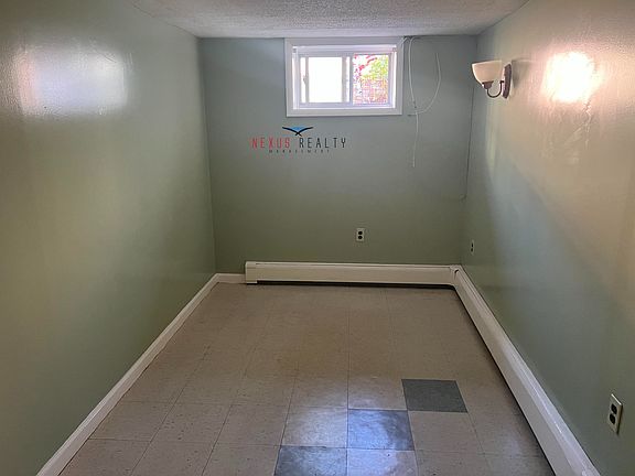 4th image of 21-58 41st St #Basement