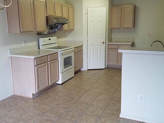 4th image of 2309 Mainsail Ln #1YEAR