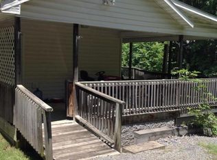 25 Rowan Rd, Gap Mills, WV 24941