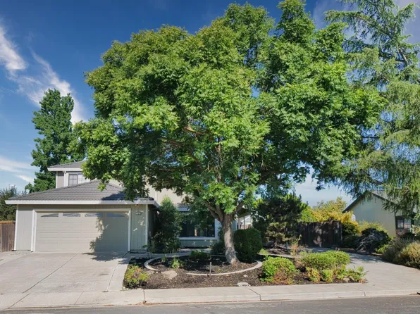 781 Woodmeadow Pl, Oakley, CA 94561