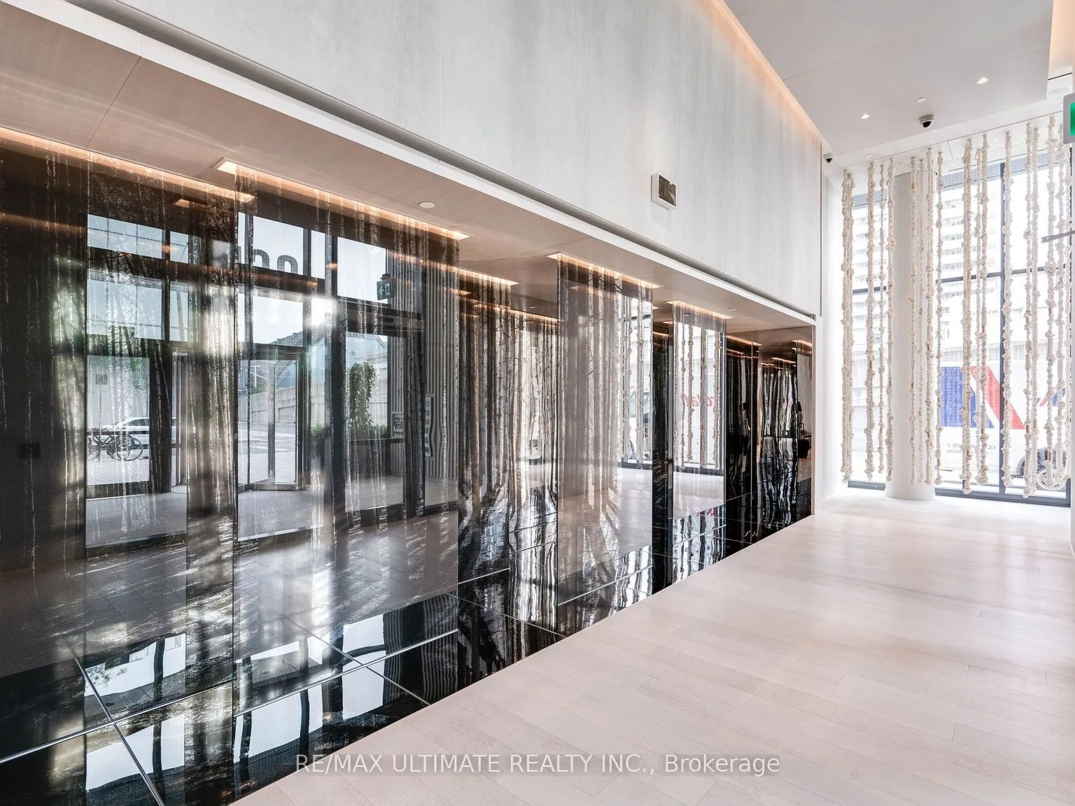 2 bed, $3,825 — Photo 4