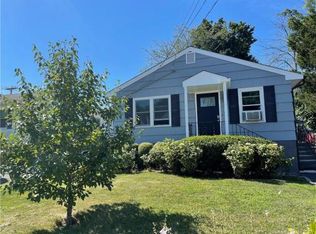 73 Bullard St, Fairfield, CT 06825