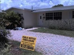 4525 Jefferson St, Hollywood, FL 33021