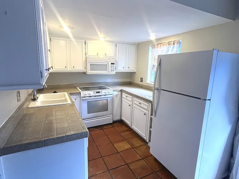 3104 Harrison Ave #E32-1 — Photo 9