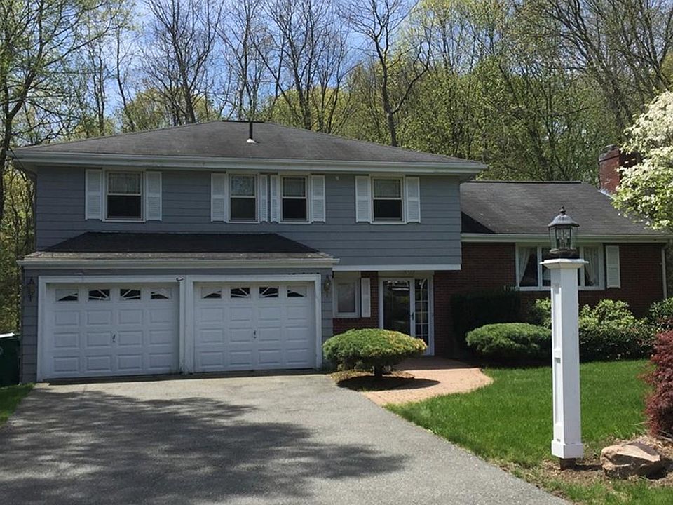 1st image of 45 Magnolia Dr