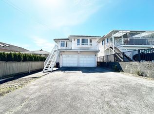 7674 Hilda St, Burnaby, BC V3N 3H7