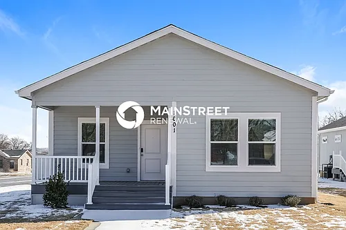 1601 Daniel St Photo 1