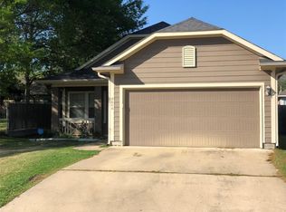 2006 Royal Ct, Bellville, TX 77418