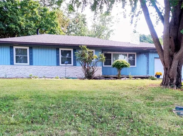 7805 E 73rd St, Kansas City, MO 64133