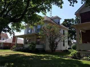 123 W North Ave, East Palestine, OH
