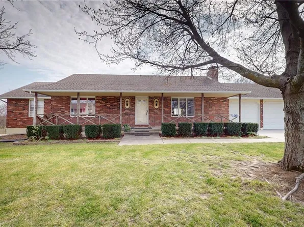 105 Toucan St, Raymore, MO 64083