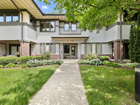 3018 Yarmouth Greenway Dr APT 210, Fitchburg, WI 53711