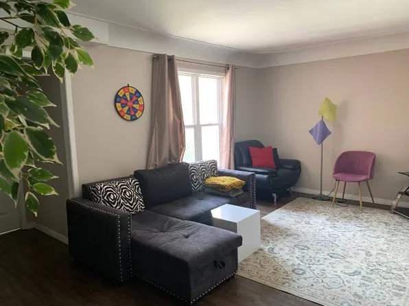 38 Marshall St #3, Waterloo, ON N2J 2T4