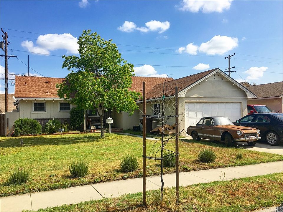 1st image of 1409 E Rosewood Ave