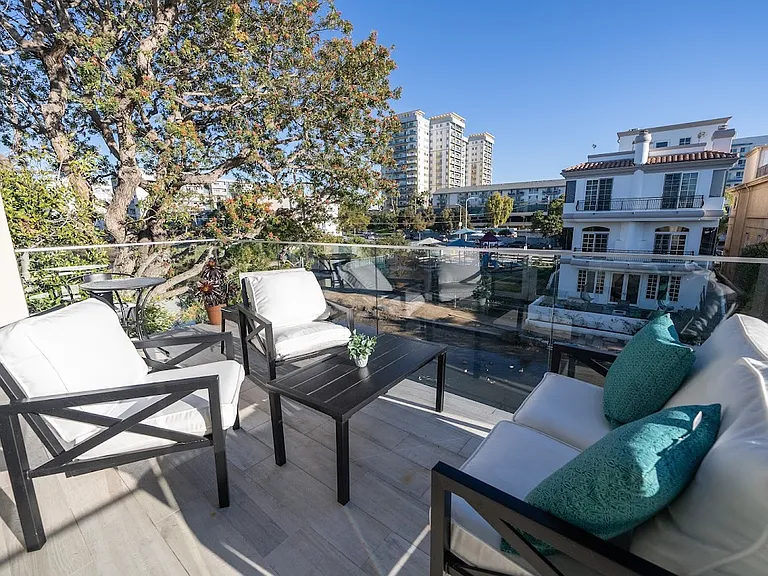 3511 Grand Canal #102 — Photo 12