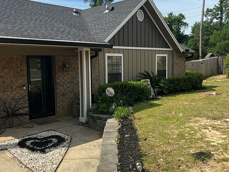 435 Braener Cir — Photo 2