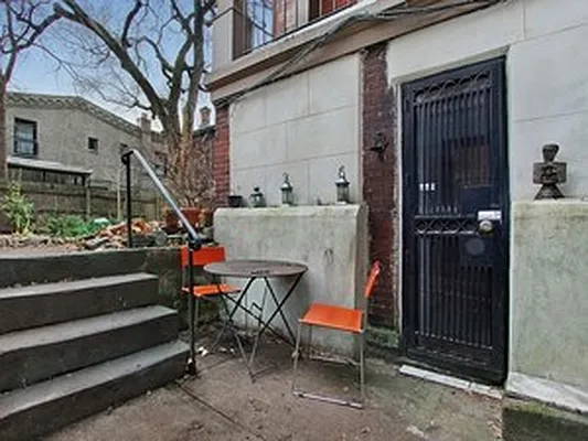 Sold by Corcoran | media 22