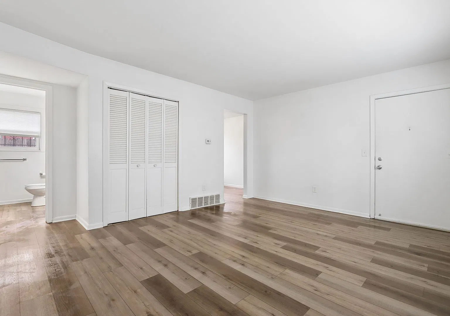 1170 Bryden Road - B - Unit B — Photo 1