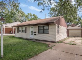1141 24th St, Marion, IA 52302