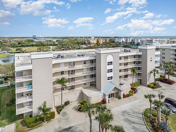 4th image of 602 Shorewood Dr Unit 306