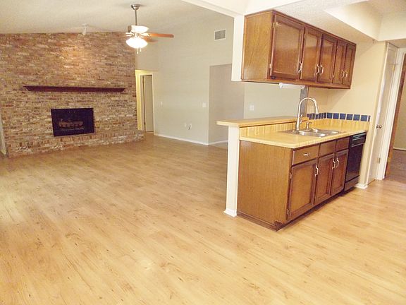 Open to Family Room
