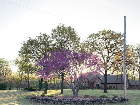10363 Black Jack Rd, Catoosa, OK 74015