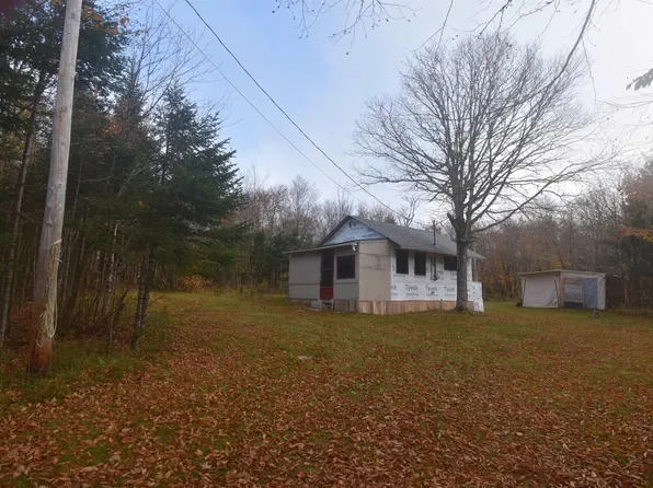 271 Sutherland Rd, Colchester, NS B6L 6V1