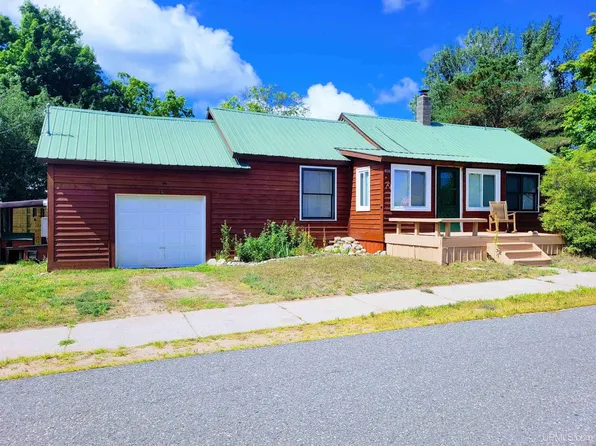 404 Schenk St, Big Bay, MI 49808