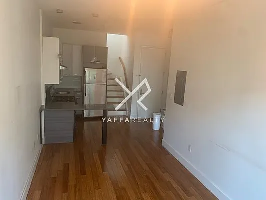 Rented by Yaffa Realty LLC | media 28