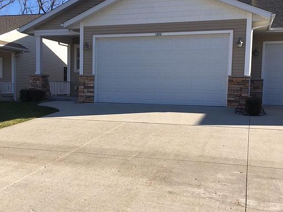 2nd image of 1280 Blue Heron Dr