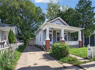 527 N Memorial Dr, Racine, WI 53404