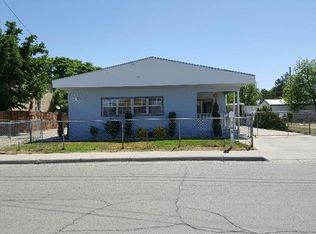 706 N 5th St, Carlsbad, NM 88220