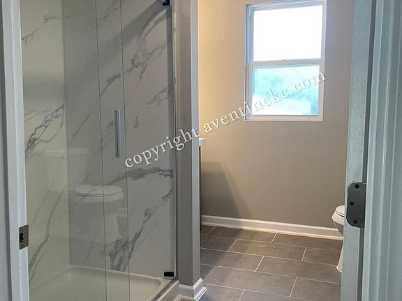 4th image of 731 Orville Ave