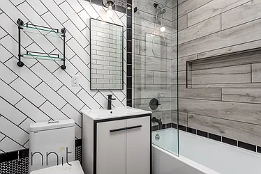 Rented by Rennit Inc.