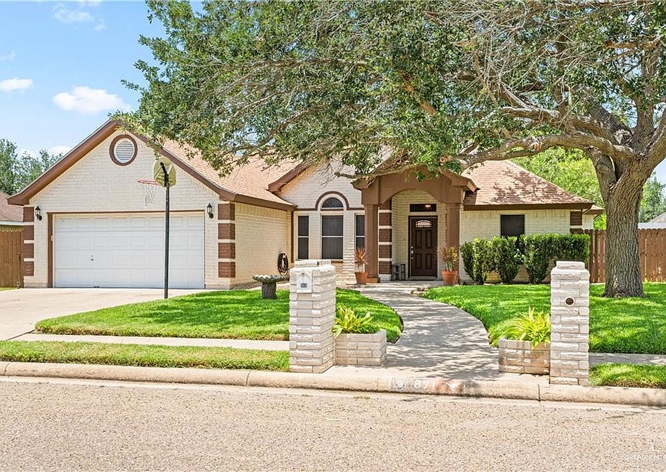 1st image of 871 Quail Hollow Dr
