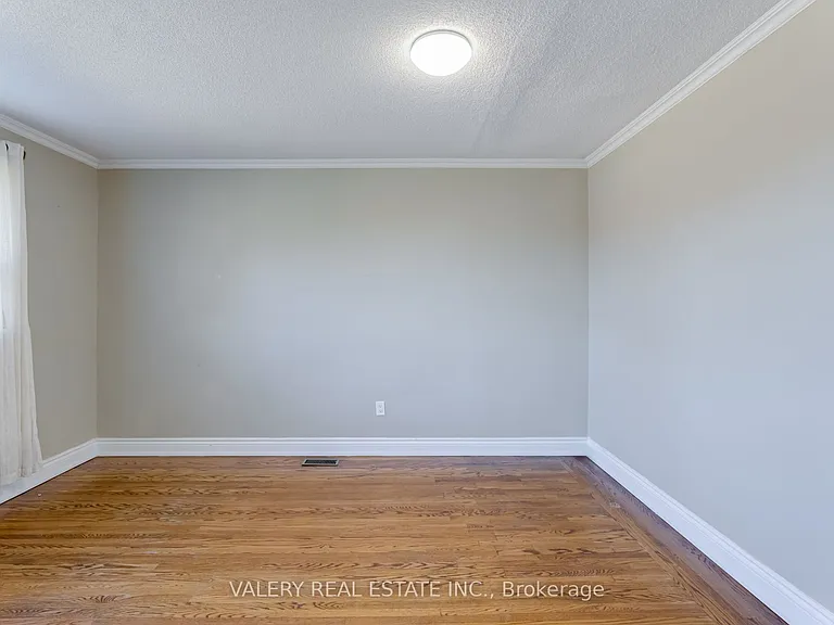 118 Dorcot Ave #MAIN — Photo 15