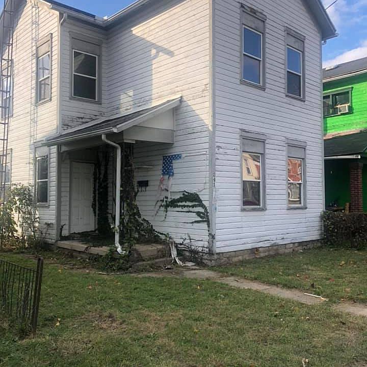 1st image of 241 Hoch St