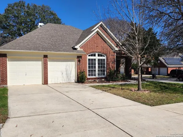 8803 Brae Park Dr, San Antonio, TX 78249