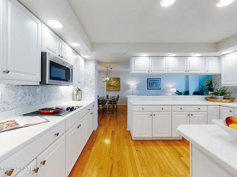 1 John Anderson Dr #Penthouse 7 — Photo 51
