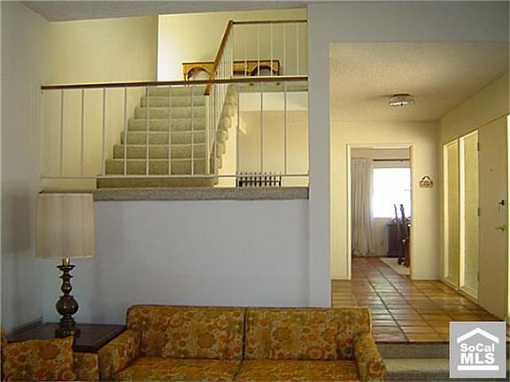 3rd image of 13677 Decliff Dr