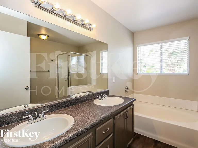 8008 Revolver Ave — Photo 13