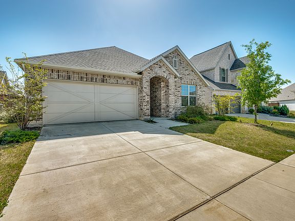 2nd image of 3709 Stonewood Dr