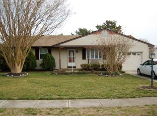 1042 Illinois Ave, Cape May, NJ 08204