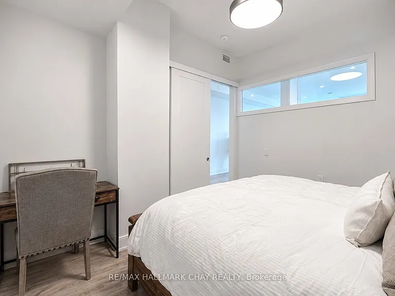 185 Dunlop St E #Penthouse 04 — Photo 24