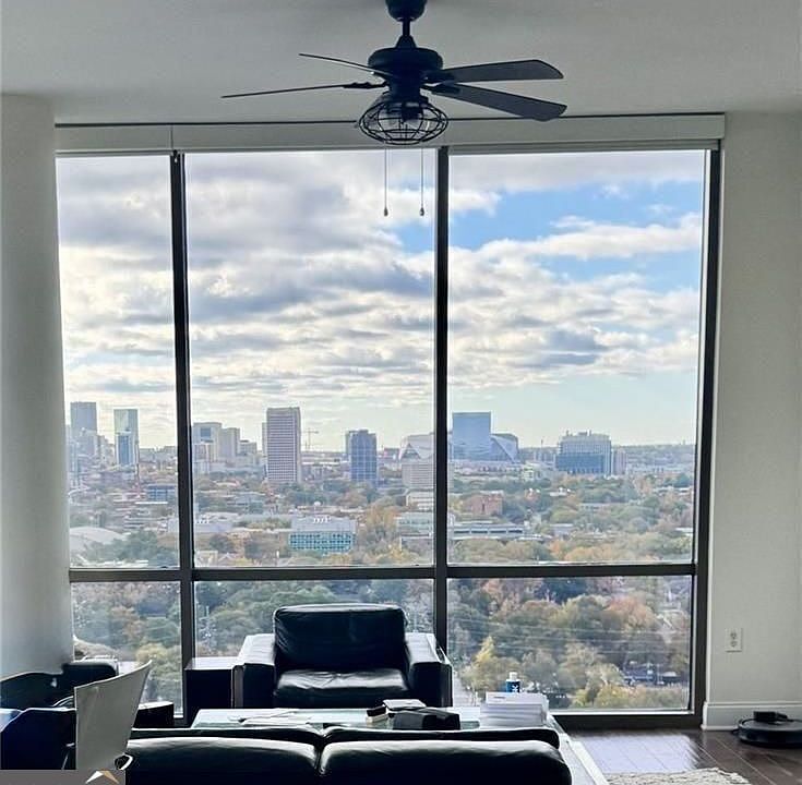 1st image of 270 17th St NW Unit 2901