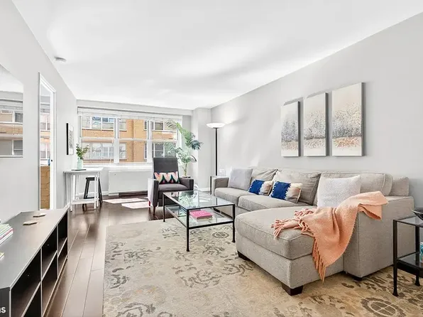 520 E 72nd St APT 5F, Manhattan, NY 10021