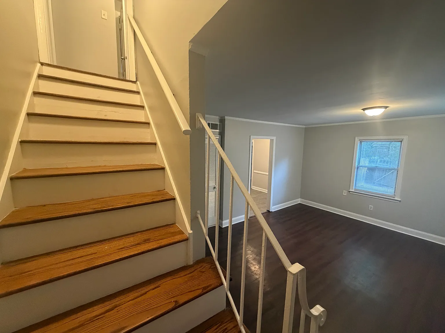4 bed, 1702 sqft, $1,700 — Photo 2