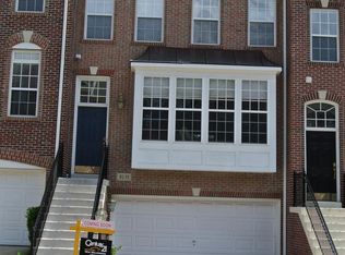 8235 Gunston Commons Way, Lorton, VA 22079