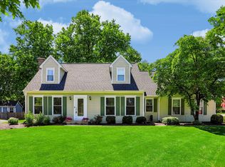 12800 Wembly Rd, Carmel, IN 46033